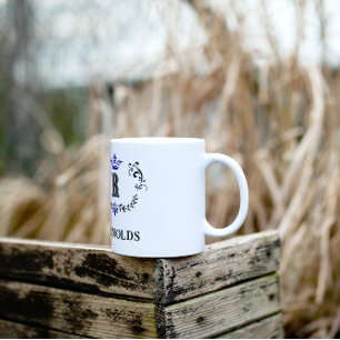 Mug Lettre couronne lettre couronne R personnalisée