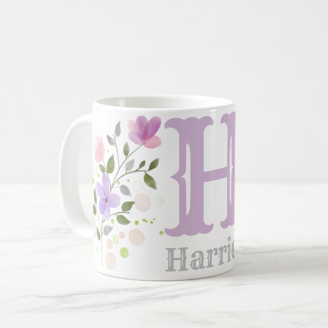 Mug Lettre de monogramme H & nom avec des fleurs (Devant gauche)