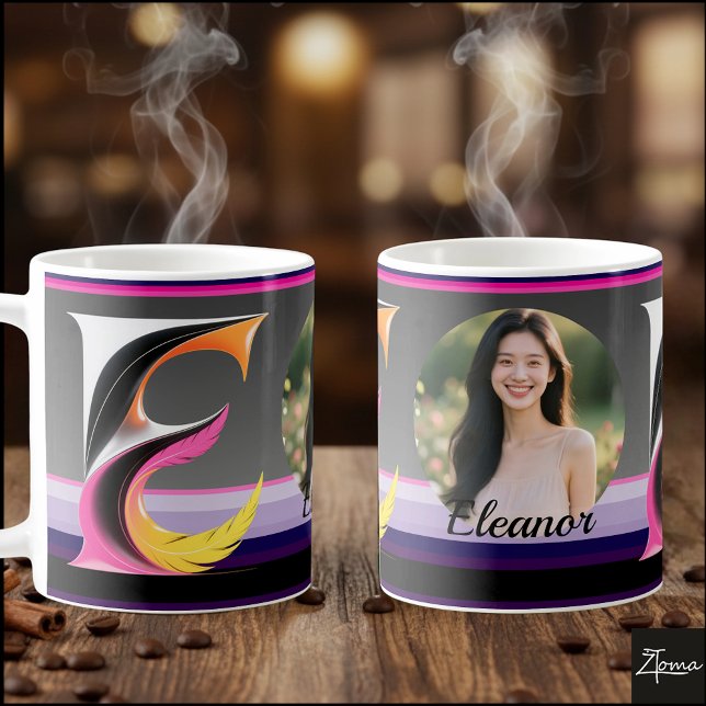 Mug Lettre E fluide abstraite néon plume (This is a sample design. There are several models to choose from, with the name and color changed.
)