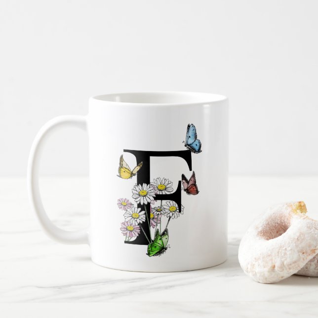 Mug Lettre F Botanique Aquarelle Papillon Monogramme (Avec donut)