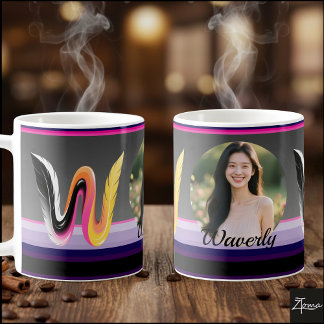 Mug Lettre fluide abstraite W plume néon