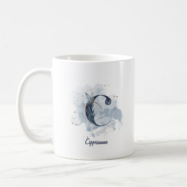 Mug Lettre initiale C personnalisée aquarelle bleue (Gauche)