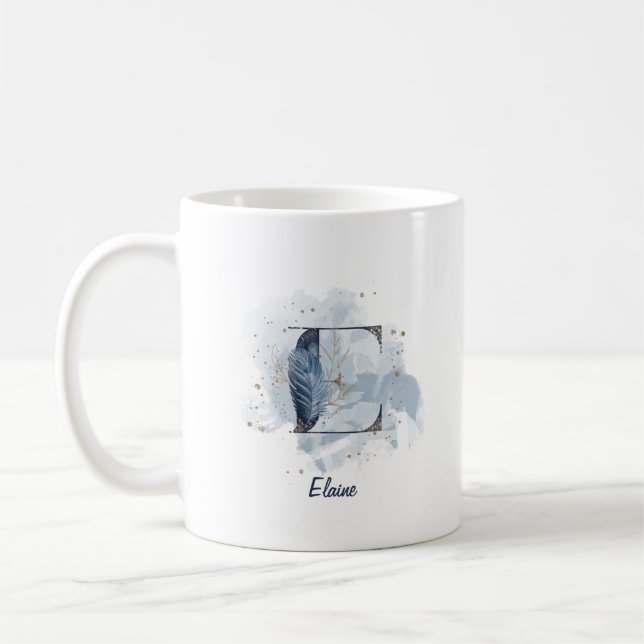 Mug Lettre initiale E personnalisée aquarelle bleue (Gauche)
