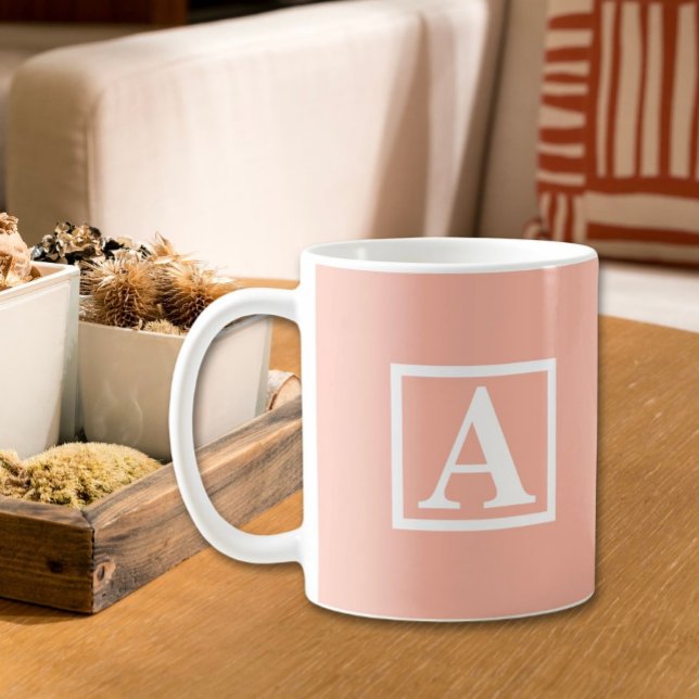 Mug Lettre initiale Peach & White (Créateur téléchargé)