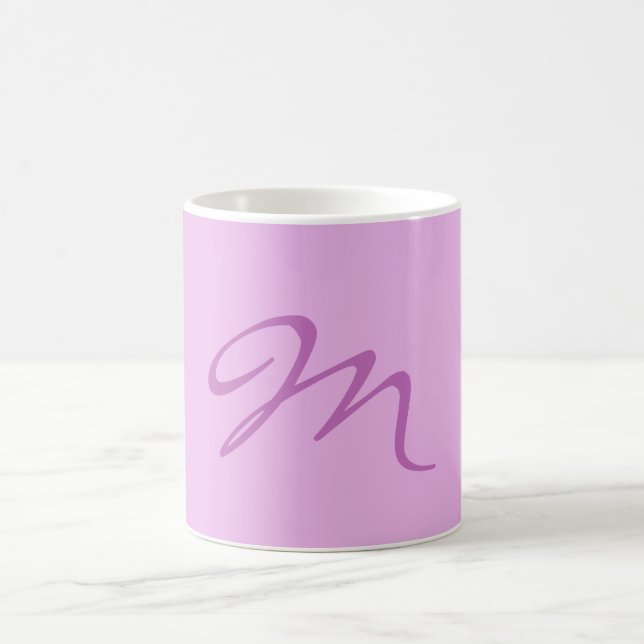 Mug LETTRE INITIALE Tendance Lilac Orchid Couleur Mono (Centre)