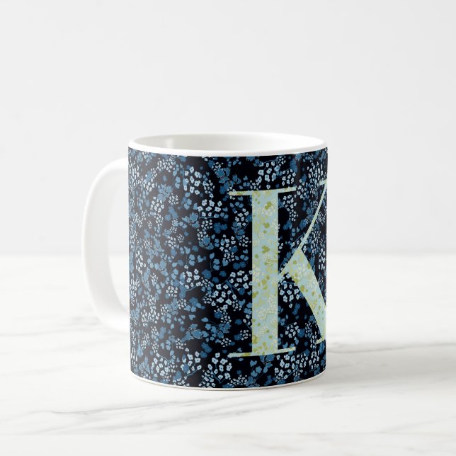 Mug Lettre K bleu et vert liberté (Devant gauche)
