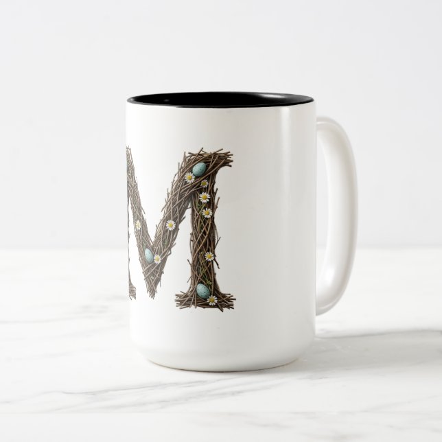Mug lettre M florale rustique, joli œuf-tastic (Devant droit)