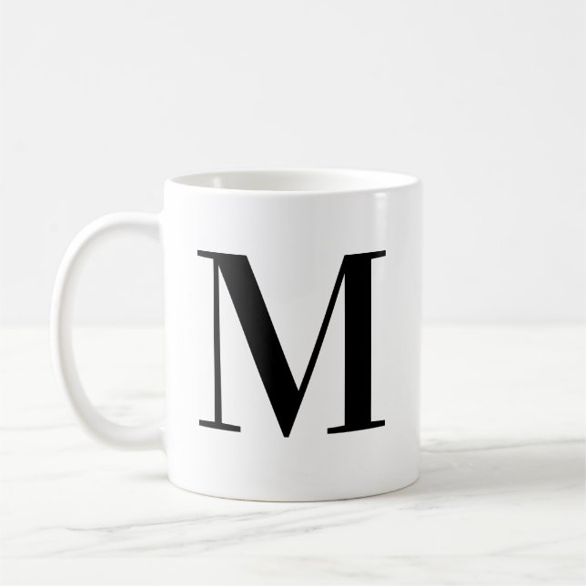 Mug Lettre M monogramme noir personnalisée (Gauche)