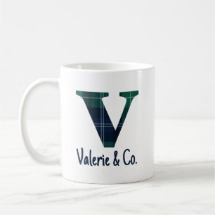Mug Lettre minuscule v en impression carreaux bleus av