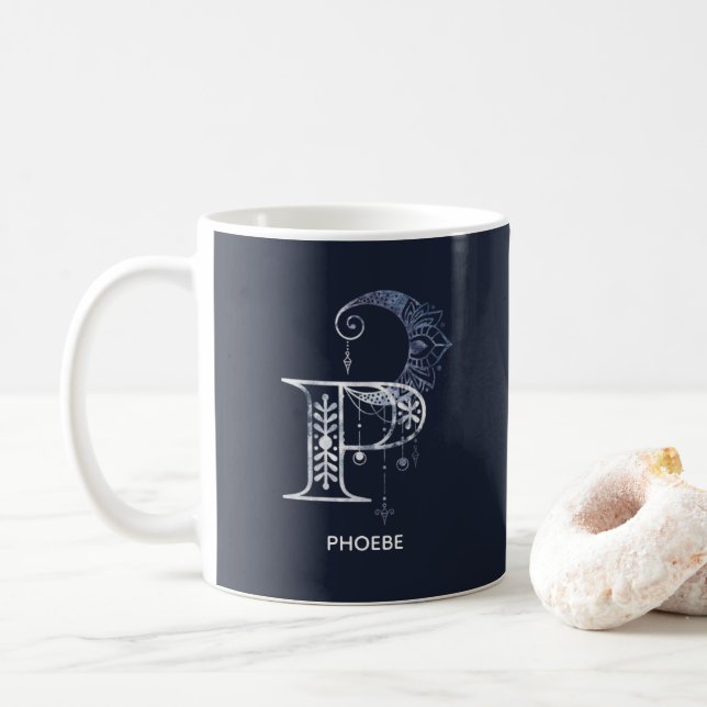 Mug Lettre monogramme P Boho Crescent Moon Mandala (Avec donut)