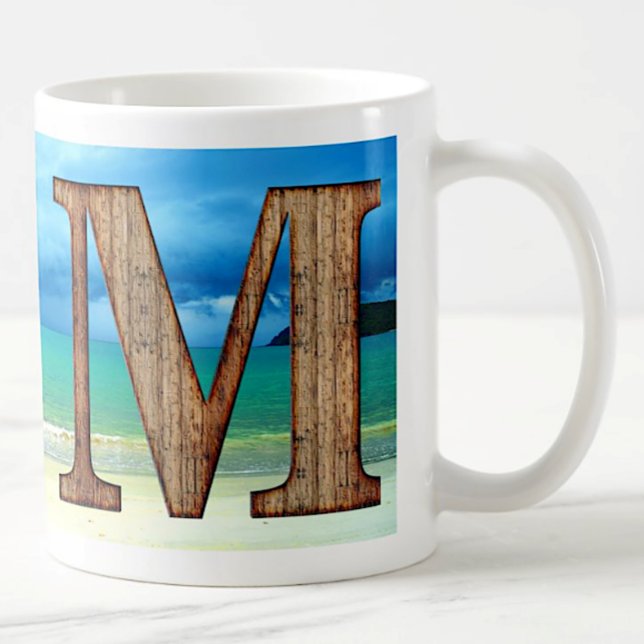 Mug LETTRE MONOGRAPHIQUE INITIALE EN BOIS M Beach Ocea (Créateur téléchargé)