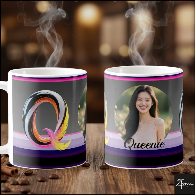 Mug Lettre Q fluide abstraite en néon plume (This is a sample design. There are several models to choose from, with the name and color changed.
)