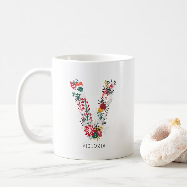 Mug Lettre V | LETTRE FLEURIE Whimsical Monogramme I M (Avec donut)