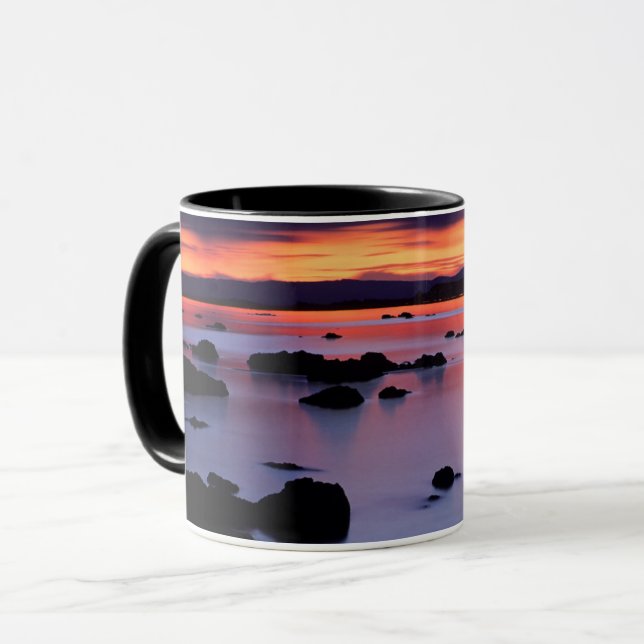Mug Lever du soleil au point noir du lac Mono (Devant gauche)