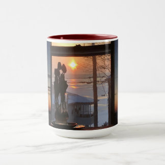 Mug Lever du soleil, tulipes et lac gelé