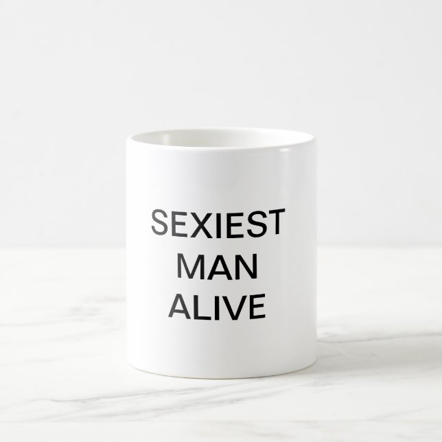 MUG L'HOMME SEXIEST VIVANT (Centre)