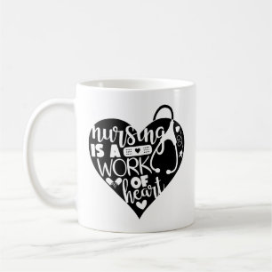 Mug L'Infirmière Est Une Oeuvre De Coeur