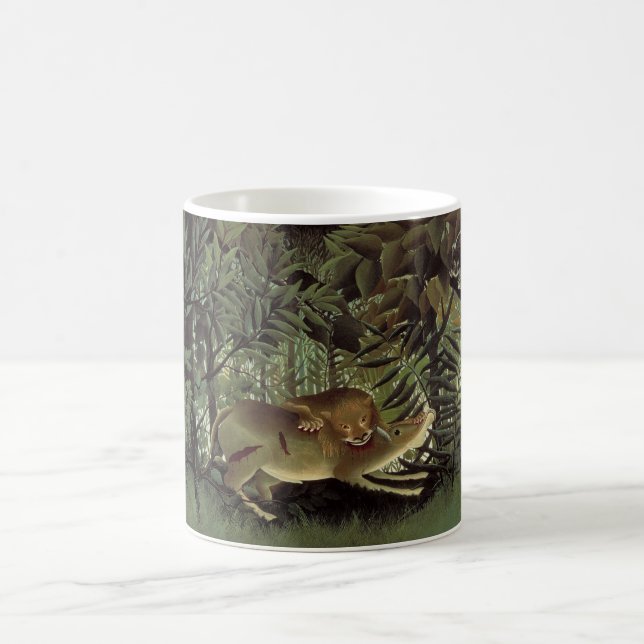 Mug Lion affamé par Henri Rousseau, animal sauvage Vin (Centre)