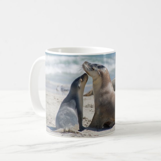 Mug Lion de la mer d'Australie et petit (Devant gauche)