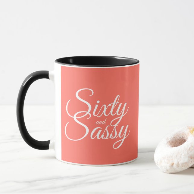 Mug Living Coral 60 and Sassy 60th Birthday (Avec donut)