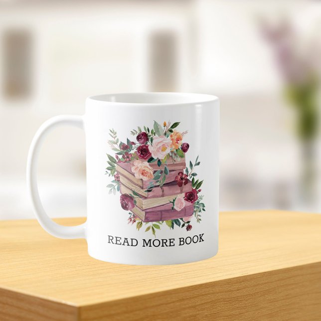 Mug Livre d'aquarelle et citation de lecture Rose (In situ Kitchen table)