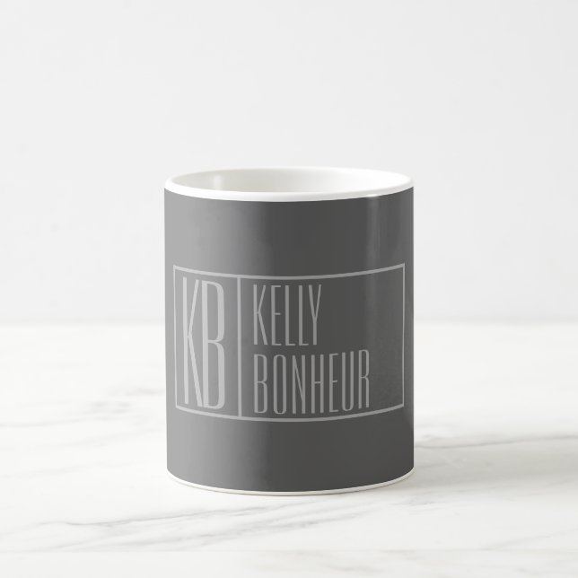 Mug Logo moderne, gris sur gris foncé, initiales et no (Centre)