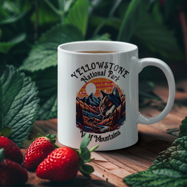 Mug Loup Majestueux Au Sommet De La Montagne (Créateur téléchargé)