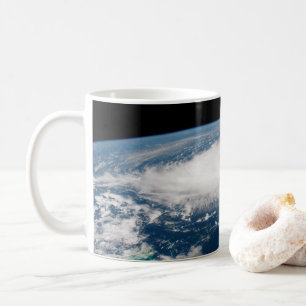 Mug L'Ouragan Dorian Au-Dessus De L'Océan Atlantique.