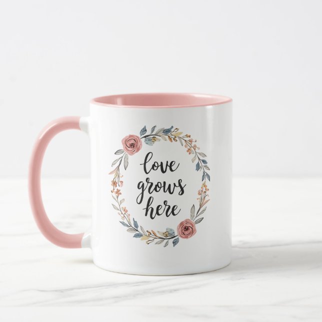Mug "Love Grows Here" with Floral Wreath (Gauche)