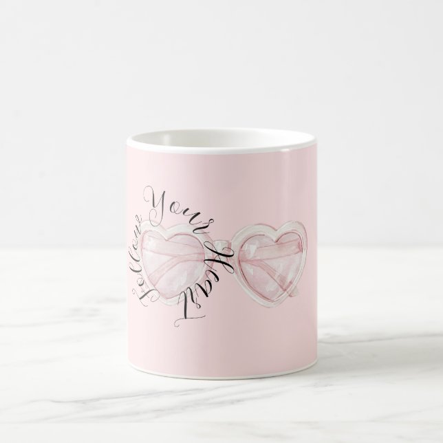 Mug Lunettes de soleil à cœur rose blush Citation (Centre)