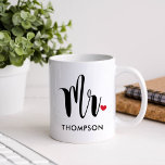 Mug M. Modern Black Script Mariage personnalisé<br><div class="desc">Tasse à café personnalisée M. dans un script noir moderne avec un accent de coeur rouge mignon et votre nom de famille marié. Un cadeau parfait pour un futur marié, pour un couple marié, ou pour donner votre bonté le jour de la Saint-Valentin ! Visitez notre magasin ou notre collection...</div>