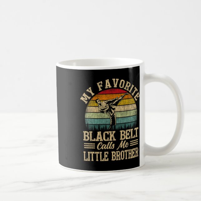 Mug Ma Ceinture Noire Favorite M'Appelle Petit Frère A (Droite)