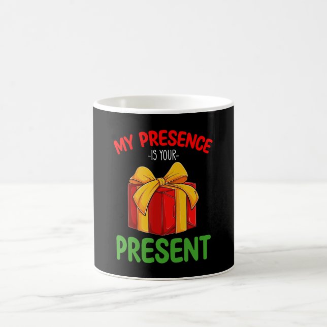Mug Ma Présence Est Votre Noël Familial Actuel (Centre)