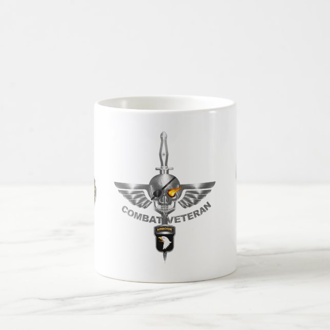 Mug Magic 101e division aéroportée Crâne flamboyant (Centre)