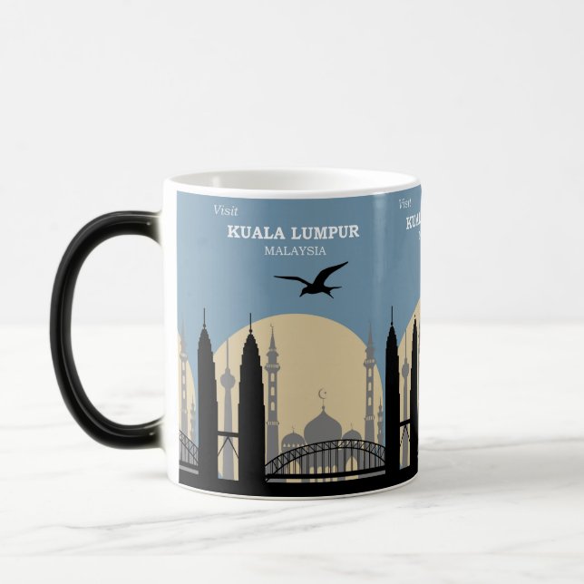 Mug Magic Adventure Await : Kuala Lumpur Malaisie Travel (Gauche)