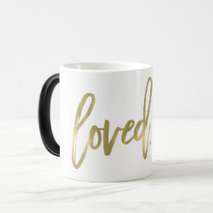 Mug Magic Aimé. Typographie de script tendance moderne Type 