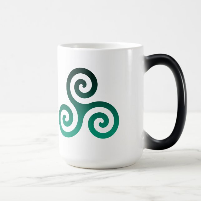 Mug Magic Ancien Triskele Vert Blanc (Droite)