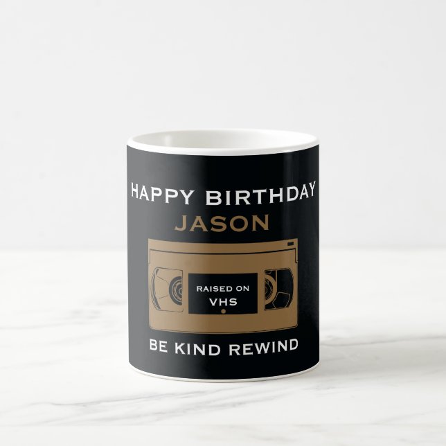 Mug Magic Anniversaire Nostalique Outre La Colline (Centre)