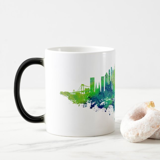 Mug Magic Aquarelle Skyline de New York en bleu et en citron (Avec donut)