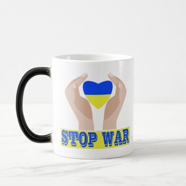 Mug Magic Arrêtez la guerre Drapeau ukrainien cœur dans les  (Gauche)