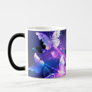 Mug Magic Arrière - plan aux papillons de nuit