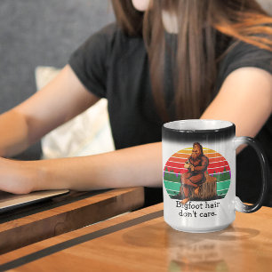 Mug Magic Bigfoot Hair Don't Care Sasquatch Drôle 15oz