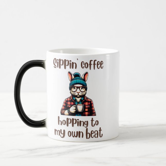 Mug Magic Bunny Hipster Sipping Café Vibe (Gauche)