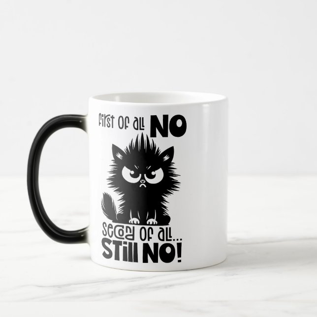 Mug Magic Cadeau pour amateur de chat drôle avant tout  (Gauche)