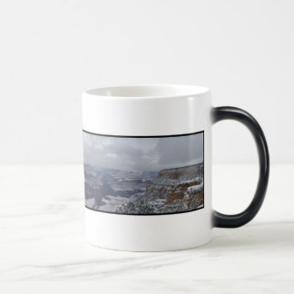 Mug Magic Canyon dans la neige