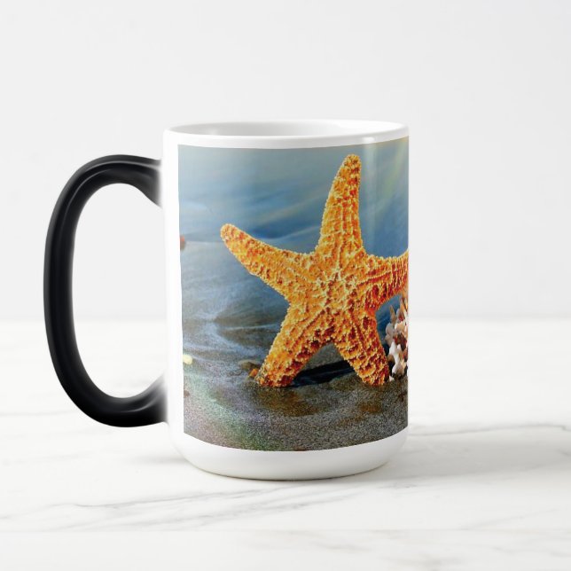 Mug Magic Coquillages marins et étoiles de mer sur la plage (Gauche)