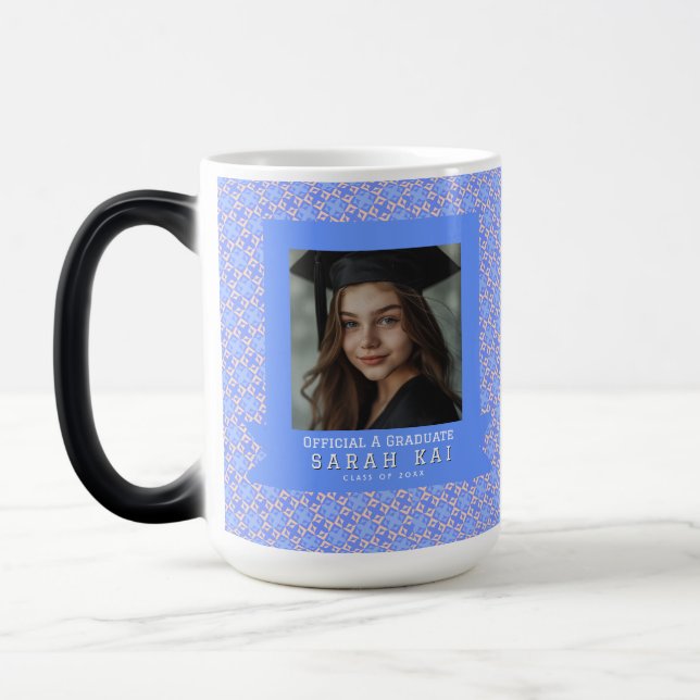 Mug Magic Diplômé universitaire à motif ethnique élégant (Gauche)