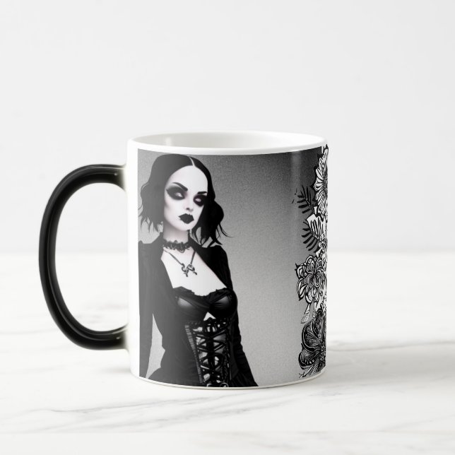Mug Magic Fille gothique noire et blanche (Gauche)