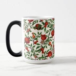 Mug Magic Grenades et papillons Bella sur blanc