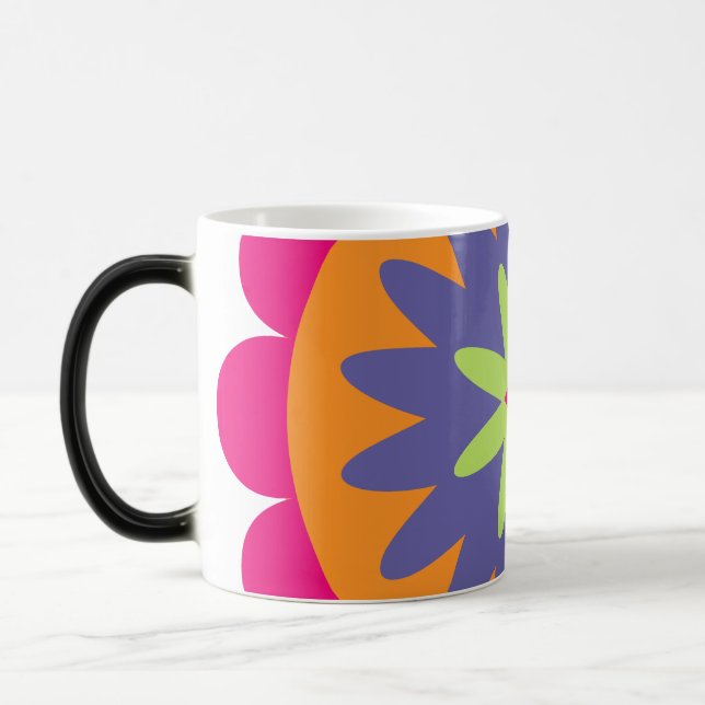 Mug Magic illustration de formes florales orange et rose (Gauche)